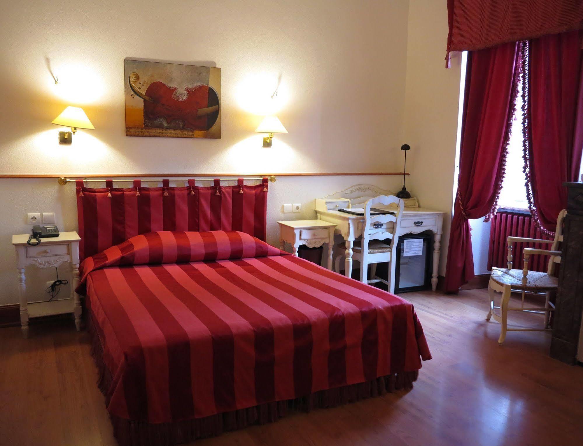 Hotel Moderne Et Pigeon Limoux Eksteriør billede